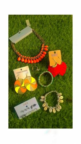 Deal rendom Korean jewellery random deal available 