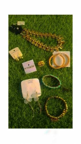 Deal rendom Korean jewellery random deal available 