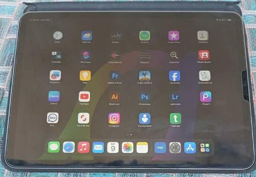 I Pad 2023 with M2 Chip 4th Generation, 11.9 Inch