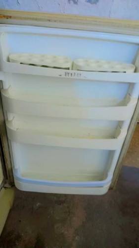 ya freezer pel ki ha koie masla nhi ha bilkul ok ha