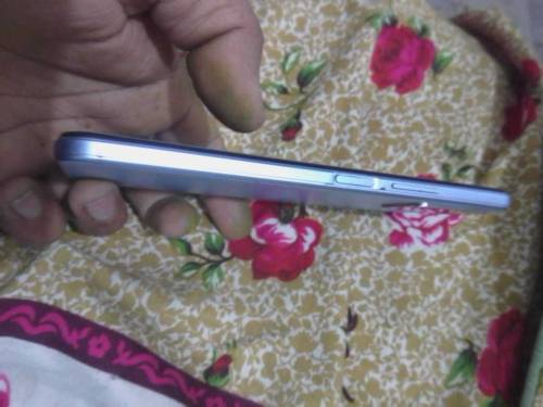 03083466669 vivo y33s 8 128 no folt all oky