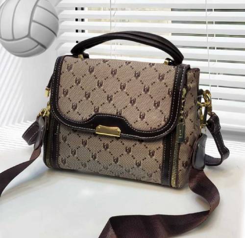 _*Fashion High Quality PU Leather Shoulder Bag For Ladies 