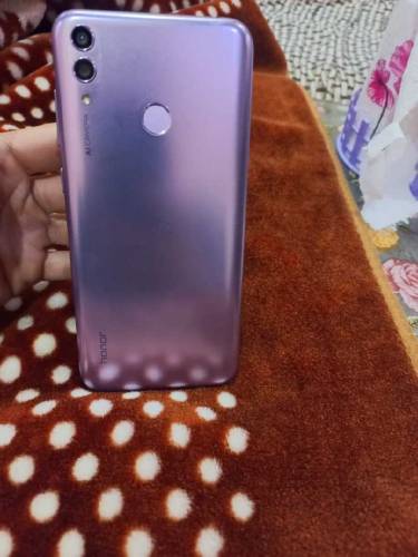 honor 8c