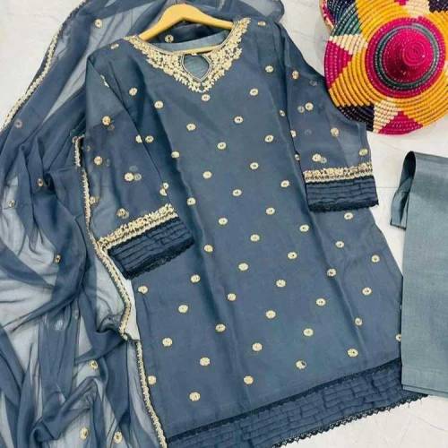 3pc stitched chiffon Embroidery suit 