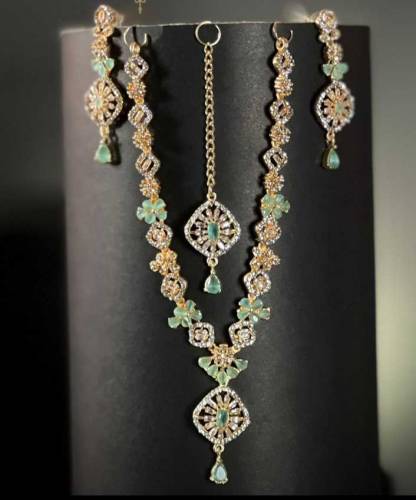 ladies jewellery 