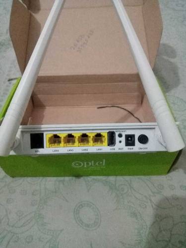 ptcl divic