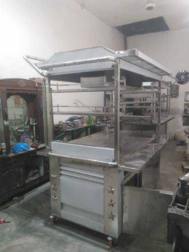 pizza oven/ftyry/shawarma counter/salad bar/ice cream machin/ coffee 