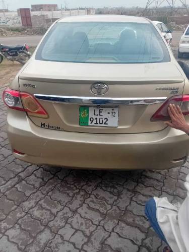 Toyota Corolla GLI 2012 Model bumper to bumper Genuine with smart card