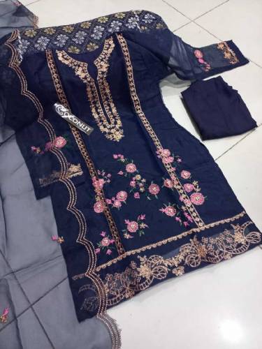clothes for women 