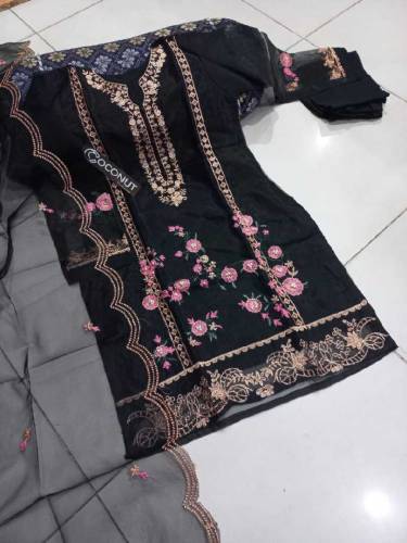 clothes for women 