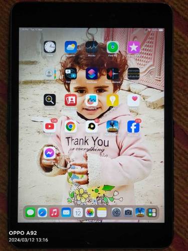 iPad mini 5 64 GB 10 by 10 okay hai