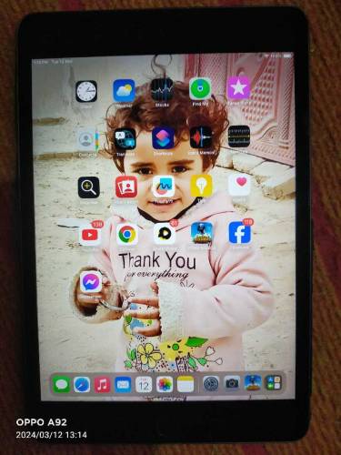 iPad mini 5 64 GB 10 by 10 okay hai