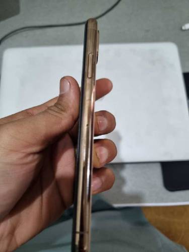 Apple iPhone Xs 64 gb with box