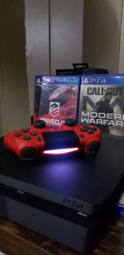 PS4 Slim 1TB