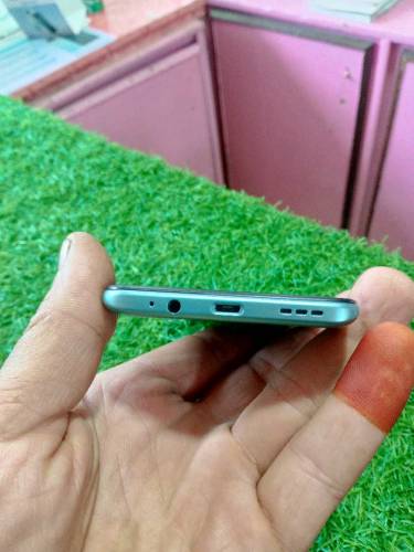 Tecno Comon17 6.128. with box fresh condition 