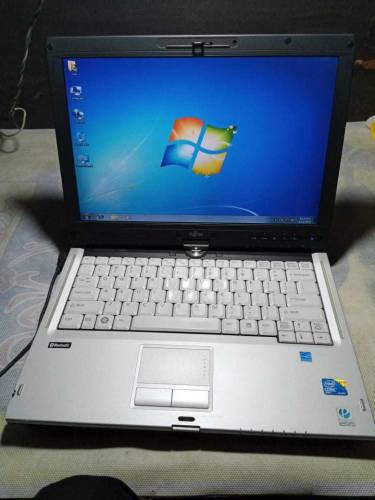 i7 1st  Generation 4Gb Ram 320 Hard