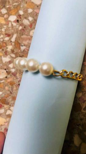 chain and pearl bracelet 