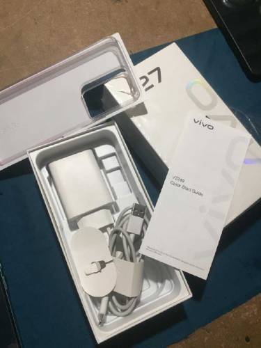 Vivo y27