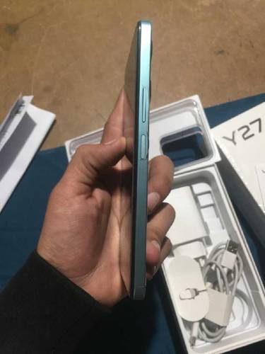 Vivo y27