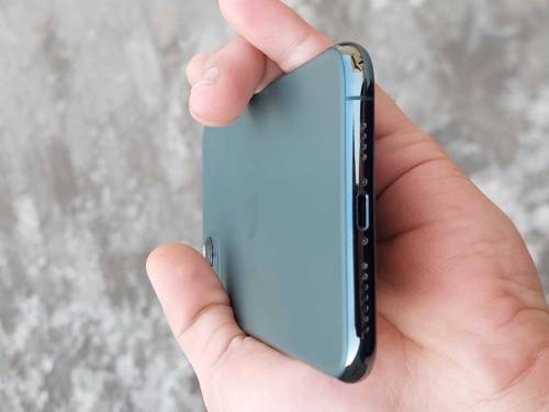 I PHONE 11 PRO MAX FOR SALE