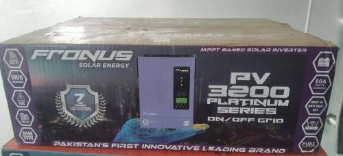 Fronus inverter pv 3200.