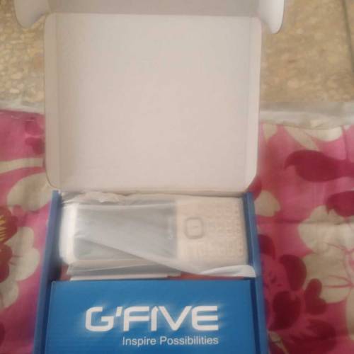 new set he 4 haxar ka liya he aike ghante use kiya he phir wapis dabe 