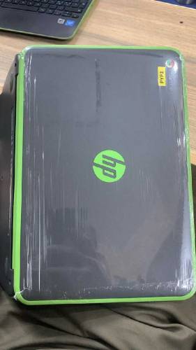 Chromebook brand new 4gb ram 32gb mamory 