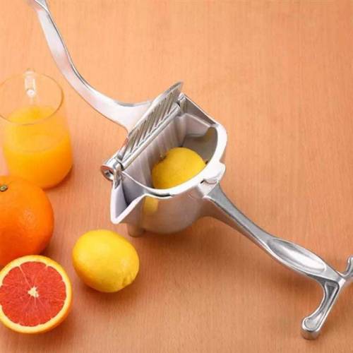 fruit presser brand new with free delivery specially for ramzan