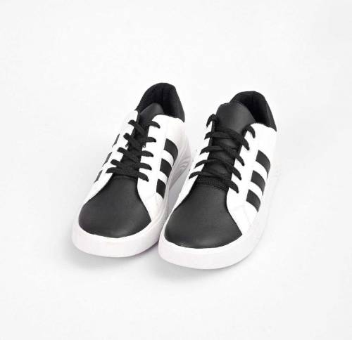 Black Camel Double Colour Sneakers ; White