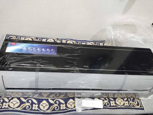 TCL black colour new a.c