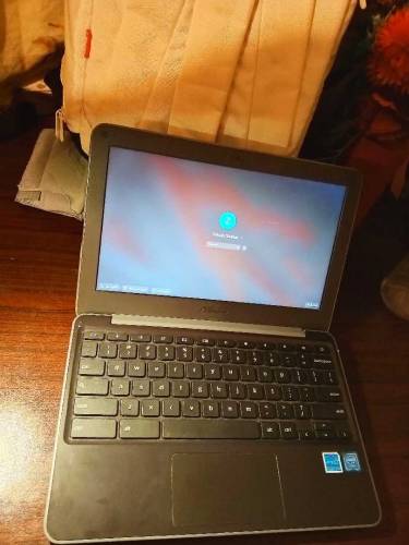 Asus C202 laptop Chromebook 
