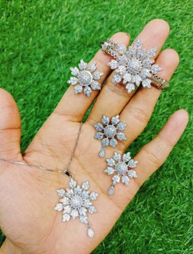 Stone combo jewelry set