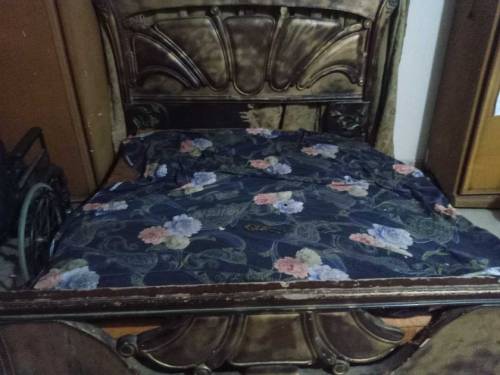 king size bed 