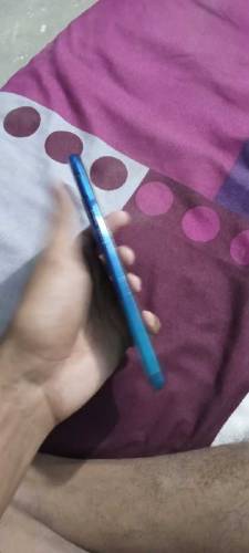 Realme 3   4/64 condition 10/9