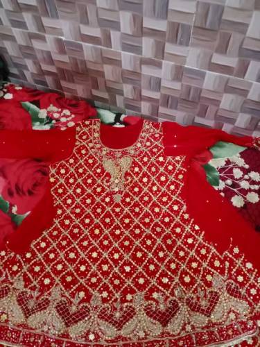 bridal lengha with beautiful jwellary purse and sandle
