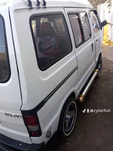 Suzuki bolan 2023 model urgent sale 
