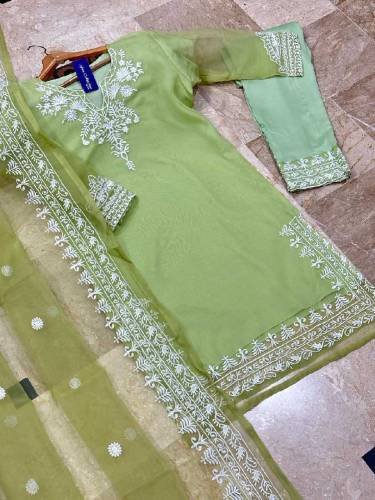 ladies embroided suit fancy 3pcs
