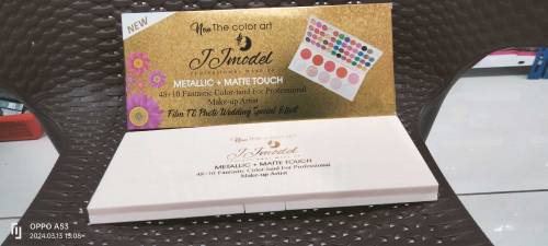 EYESHADOWS PALLET 