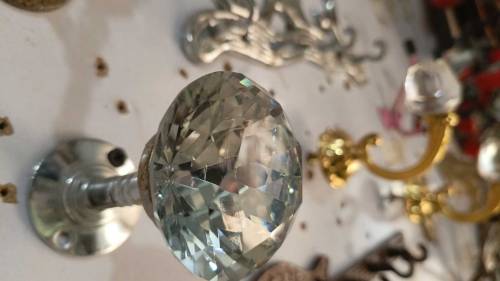 silver color wall belt hook 