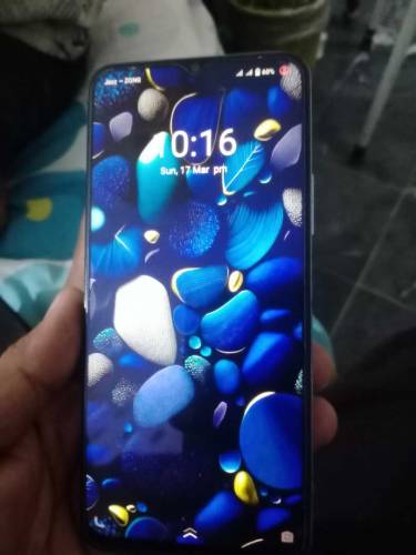 vivioy51s dual sim  pta proved with diba charger