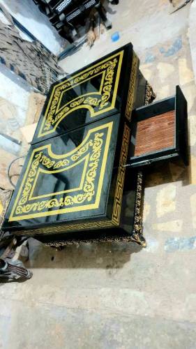 highly furnished paint made in mdf wood  top bottom  6mm glass print 