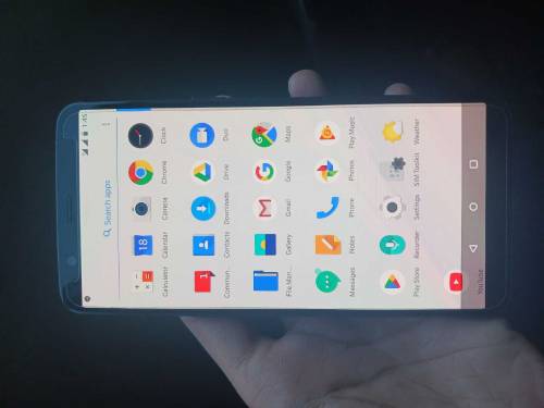 ONE PLUS 5T IN GOOD CONDITION FOR SALE
