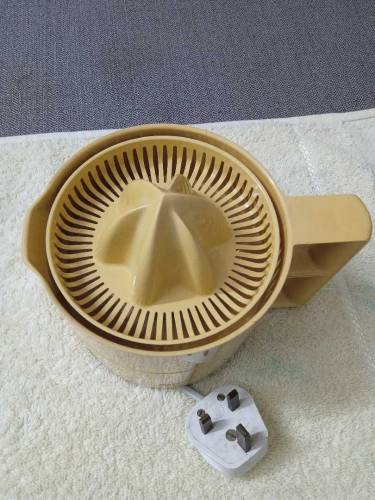 Braun Citromatic Electric Citrus Juicer