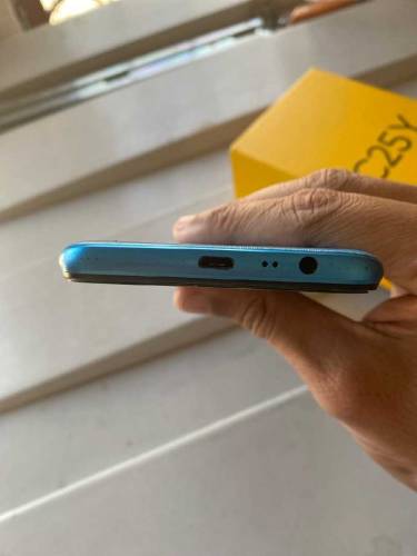 Realme C25y