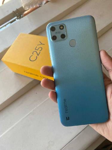 Realme C25y
