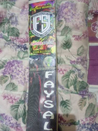 Faysal Sports original Sirilankan coconut wood light weight
