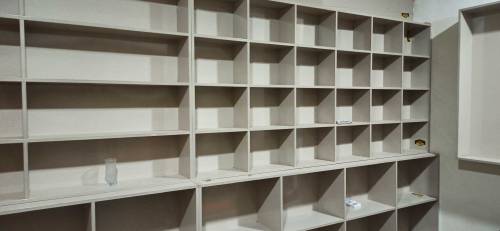 Shop Racks Urgent Sale 