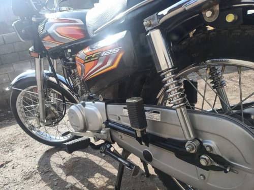 Honda CG 125. Model 2022.