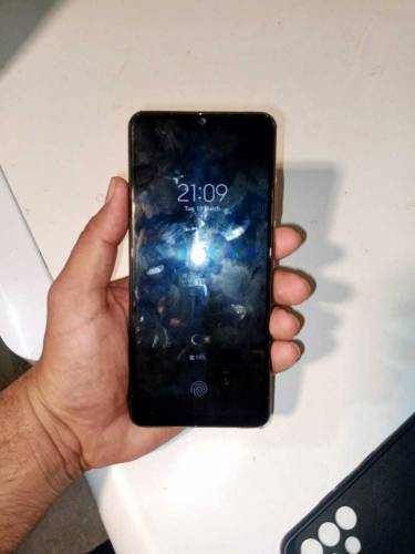 Samsung A32 6 128 gb 10/10 condition no open no repair data charger 