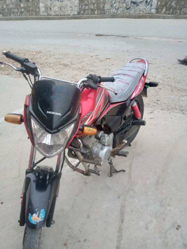 Honda delux 125 